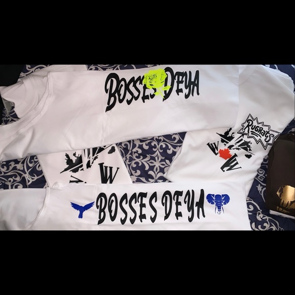 SMALL CIRCLE CUSTOM APPAREL (TORONTO, ONT) SERVICES & PREVIEWS - Picture 2 of 16